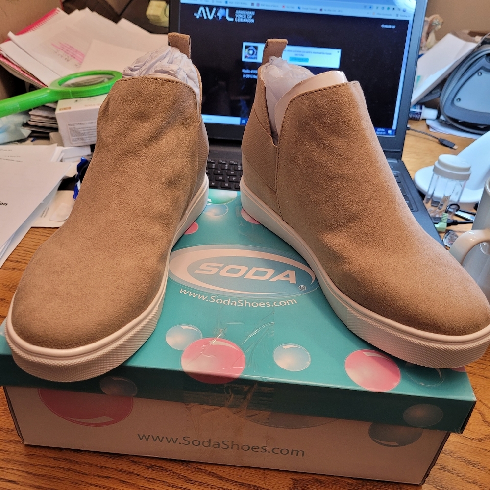 Ladies ankle boots